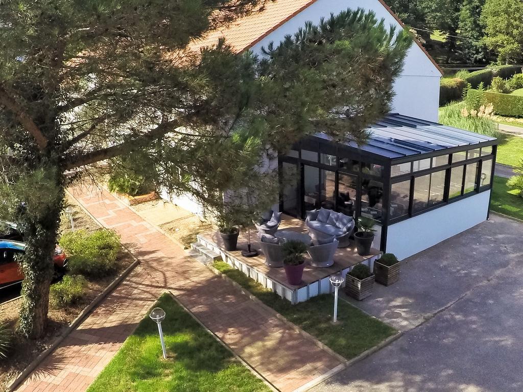 אוז'ני-לה-בן Hotel Le Relais Des Champs מראה חיצוני תמונה