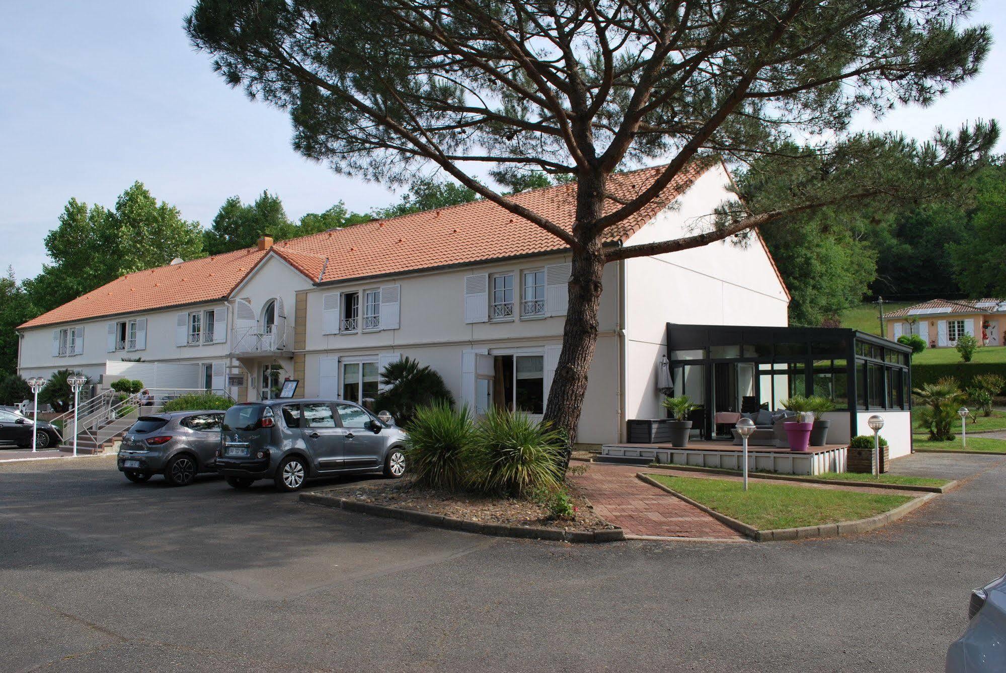 אוז'ני-לה-בן Hotel Le Relais Des Champs מראה חיצוני תמונה