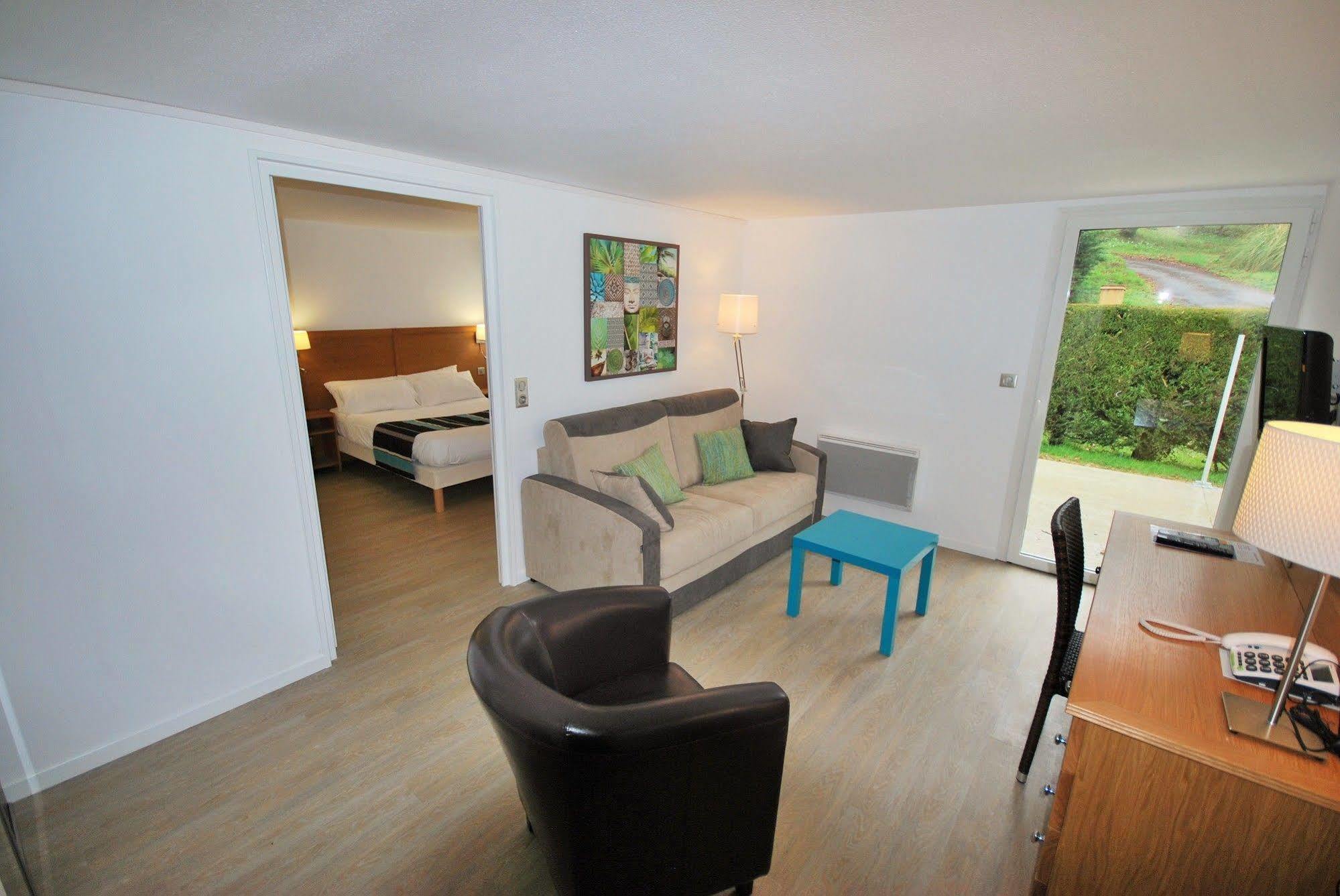 אוז'ני-לה-בן Hotel Le Relais Des Champs מראה חיצוני תמונה