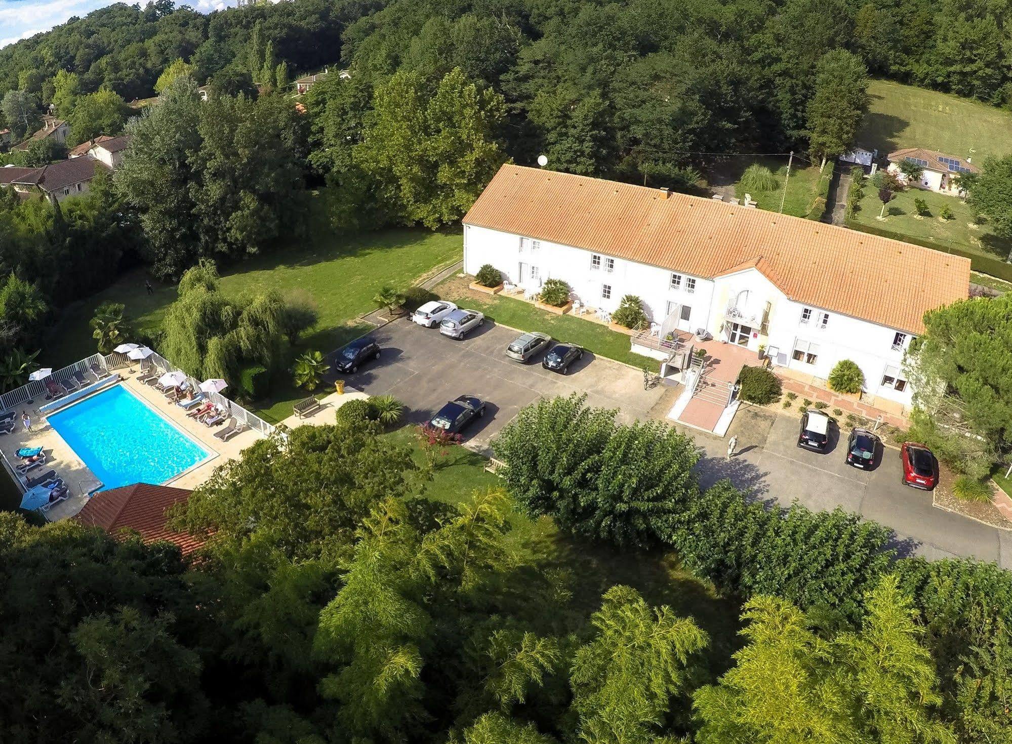 אוז'ני-לה-בן Hotel Le Relais Des Champs מראה חיצוני תמונה